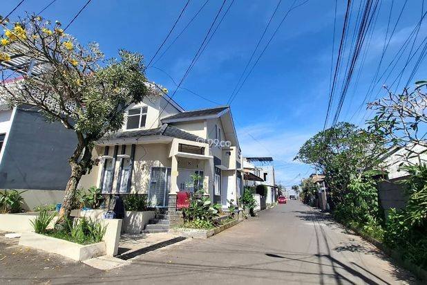 Rumah Minimalis Komplek Cihanjuang Full Renovasi Hook Rumah Minimalis Komplek Cihanjuang Full Renovasi Hook