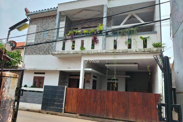 Rumah Cibeber Cimahi 2 Lantai 10 Menit Kampus UNJANI Rumah Cibeber Cimahi 2 Lantai 10 Menit Kampus UNJANI