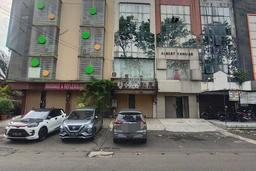 Disewakan Ruko Harga Spesial karena Perlu Renovasi + free renovasi 1 bulan Disewakan Ruko Harga Spesial karena Perlu Renovasi + free renovasi 1 bulan