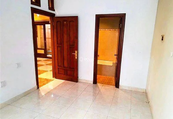 AMR-068.DHA 🏡 Rumah Sewa Strategis Gatsu Timur - Siap Huni, Lokasi Premium Denpasar Timur (Min 2 Th) AMR-068.DHA 🏡 Rumah Sewa Strategis Gatsu Timur - Siap Huni, Lokasi Premium Denpasar Timur (Min 2 Th)
