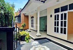 AMR-149.YHS 🏡 Rumah Luas Siap Huni di Panjer Denpasar Selatan – 5 Kamar, Nyaman & Strategis! Min Sewa 3 Tahun AMR-149.YHS 🏡 Rumah Luas Siap Huni di Panjer Denpasar Selatan – 5 Kamar, Nyaman & Strategis! Min Sewa 3 Tahun