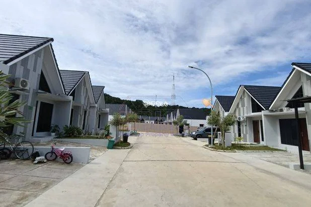 PROMO TERBATAS! Rumah Secondary di Sekupang, LT 84m² Luas Bangunan 38m² PROMO TERBATAS! Rumah Secondary di Sekupang, LT 84m² Luas Bangunan 38m²