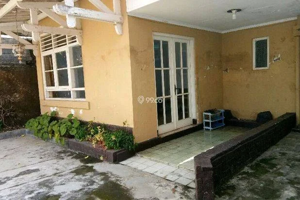 DISEWAKAN / DIKONTRAKAN PAVILIUN DAN RUMAH BESAR BAGIAN BELAKANG DI KAUMAN PEKALONGAN TIMUR KOTA PEKALONGAN JAWA TENGAH, LETAK STRATEGIS DI PUSAT KOTA DAN LAHAN PARKIR LUAS. DISEWAKAN / DIKONTRAKAN PAVILIUN DAN RUMAH BESAR BAGIAN BELAKANG DI KAUMAN PEKALONGAN TIMUR KOTA PEKALONGAN JAWA TENGAH, LETAK STRATEGIS DI PUSAT KOTA DAN LAHAN PARKIR LUAS.