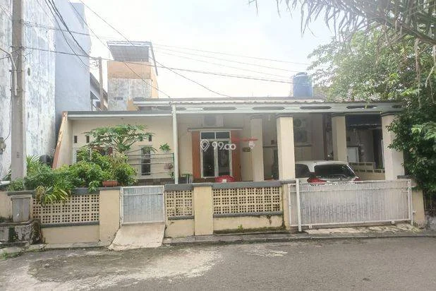 Disewakan Rumah Hook Luas Siap Huni di Serpong Disewakan Rumah Hook Luas Siap Huni di Serpong