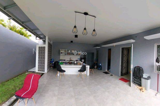 Disewakan Rumah Full Furniture Komplit Terawat Siap Huni Disewakan Rumah Full Furniture Komplit Terawat Siap Huni