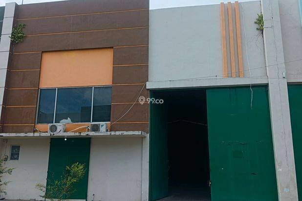Rent gudang 360m2 di maumbi cocok buat ekpedisi cargo logistik distributor Rent gudang 360m2 di maumbi cocok buat ekpedisi cargo logistik distributor