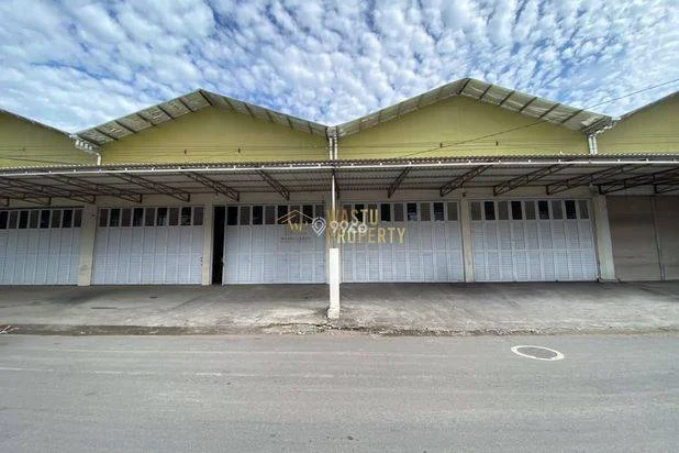 GUDANG LUAS HARGA MURAH DIJUAL DI JL. PARANGTRITIS GUDANG LUAS HARGA MURAH DIJUAL DI JL. PARANGTRITIS
