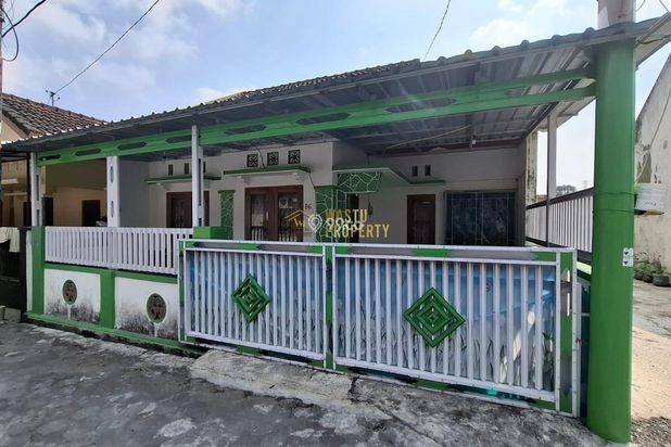 RUMAH SECCOND MURAH 5 MENIT DARI MALL AMPLAZ JOGJA RUMAH SECCOND MURAH 5 MENIT DARI MALL AMPLAZ JOGJA