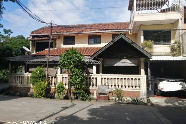 Dijual cepat rumah 2 lantai view lapangan Taman Lansia, dekat pos satpam, dan 5 menit ke akses tol Jatiwarna Dijual cepat rumah 2 lantai view lapangan Taman Lansia, dekat pos satpam, dan 5 menit ke akses tol Jatiwarna