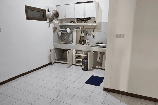 DIJUAL RUMAH 2 LANTAI KOMPLEK PURI KARTIKA CILEDUG DIJUAL RUMAH 2 LANTAI KOMPLEK PURI KARTIKA CILEDUG