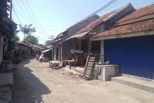 Disewakan toko di pusat pasar tanjung brak Brebes Disewakan toko di pusat pasar tanjung brak Brebes