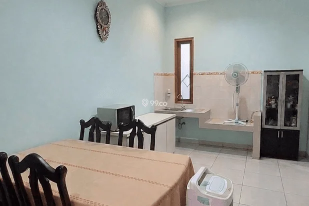 Rumah Nyaman dalam Mini Townhouse Eksklusif Siap Huni untuk Pembeli Serius Rumah Nyaman dalam Mini Townhouse Eksklusif Siap Huni untuk Pembeli Serius