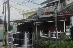 Dikontrakan Rumah 2 Lantai Dekat Stasiun Cilebut Dikontrakan Rumah 2 Lantai Dekat Stasiun Cilebut