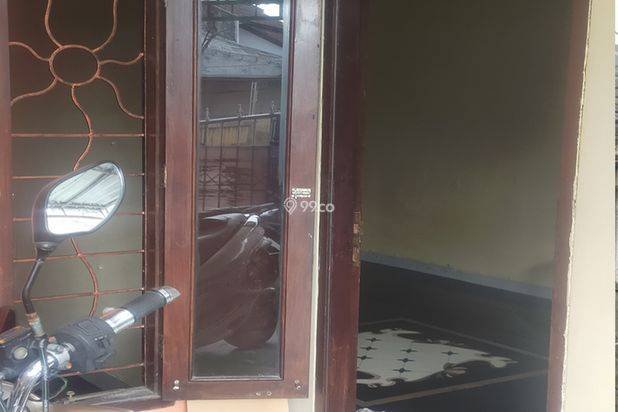 Dikontrakan Rumah 2 Lantai Dekat Stasiun Cilebut Dikontrakan Rumah 2 Lantai Dekat Stasiun Cilebut