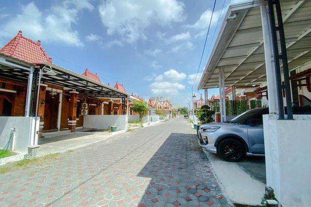 RUMAH CANTIK SIAP HUNI DEKAT WISATA PRAMBANAN DAN BANDARA FREE BBN RUMAH CANTIK SIAP HUNI DEKAT WISATA PRAMBANAN DAN BANDARA FREE BBN