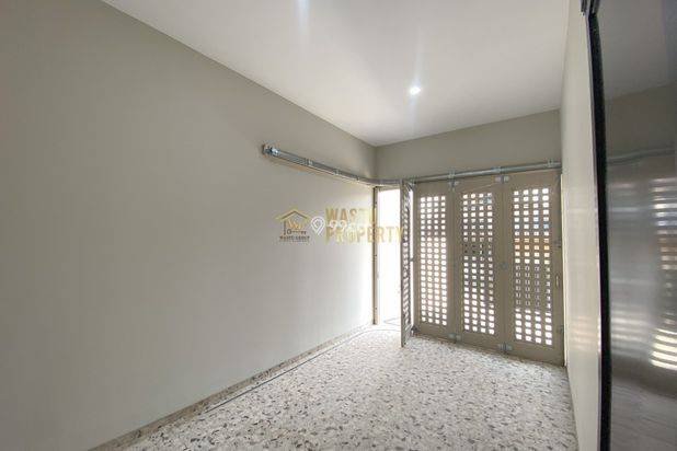 RUMAH SIAP HUNI DI JALAN KALIURANG KM 8, 15 MENIT KE KAMPUS UGM RUMAH SIAP HUNI DI JALAN KALIURANG KM 8, 15 MENIT KE KAMPUS UGM