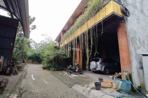 RUMAH 2 LANTAI LUAS 300M² DEKAT STADION MAGUWO & SEKOLAH FAVORIT RUMAH 2 LANTAI LUAS 300M² DEKAT STADION MAGUWO & SEKOLAH FAVORIT