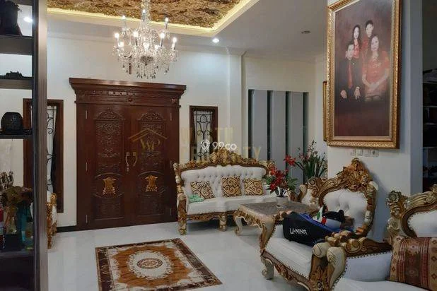 JUAL CEPAT RUMAH MEWAH TANAH LUAS DEKAT STADION MAGUWO JUAL CEPAT RUMAH MEWAH TANAH LUAS DEKAT STADION MAGUWO