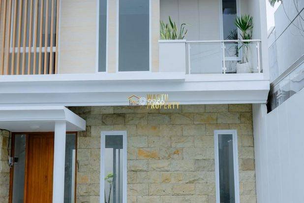 RUMAH MEWAH 2 LANTAI, 5 MENIT DARI SLEMAN CITY HALL RUMAH MEWAH 2 LANTAI, 5 MENIT DARI SLEMAN CITY HALL