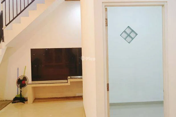 Rumah Kontrakan: Rumah Purinusa Asri Serua • 2KT • Luas Rumah 150m² • Semi Furnished Rumah Kontrakan: Rumah Purinusa Asri Serua • 2KT • Luas Rumah 150m² • Semi Furnished