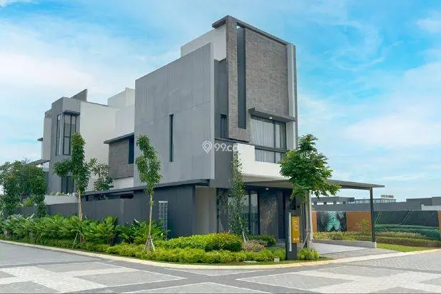 Yara at The Kaia Grand Wisata Yara at The Kaia Grand Wisata