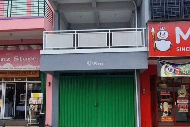 Disewakan Ruko Hijau Aesthetic Modern 3 Lantai Jakarta Timur Disewakan Ruko Hijau Aesthetic Modern 3 Lantai Jakarta Timur