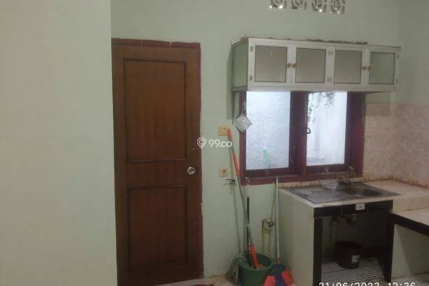 Rumah di kontrakan per tahun - Griya Ciledug Rumah di kontrakan per tahun - Griya Ciledug