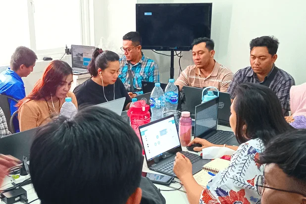 Sewa Ruang Kantor Surabaya Per Bulan Sewa Ruang Kantor Surabaya Per Bulan