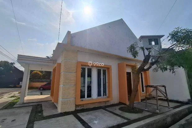 RUMAH DI PERUM INTAN REGENCY GARUT TENGAH KOTA GARUT RUMAH DI PERUM INTAN REGENCY GARUT TENGAH KOTA GARUT