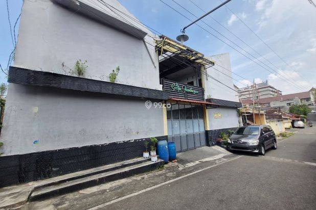 DIJUAL!!! Kost Strategis Solo 25 Kamar | Dekat RS Dr. Oen & UNS | Usaha Langsung Jalan DIJUAL!!! Kost Strategis Solo 25 Kamar | Dekat RS Dr. Oen & UNS | Usaha Langsung Jalan