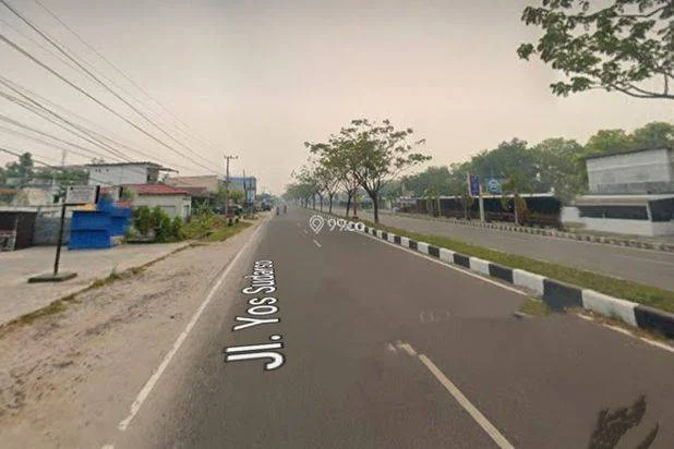 Di sewakan Ruko,Jalan Yos Sudarso,kota Palangkaraya, Kalimantan Tengah Di sewakan Ruko,Jalan Yos Sudarso,kota Palangkaraya, Kalimantan Tengah