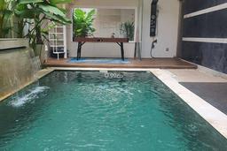 Dijual Rumah Mewah PIK Golf Island, Rumah Modern Minimalis luas 200m2 siap Huni full Funrished dengan Kolam renang siap Pakai di PIK Golf Island. lokasi terbaik di PIK Dijual Rumah Mewah PIK Golf Island, Rumah Modern Minimalis luas 200m2 siap Huni full Funrished dengan Kolam renang siap Pakai di PIK Golf Island. lokasi terbaik di PIK
