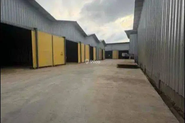 Disewakan Gudang Jelambar Grogol Petamburan, Gudang Akses Container 40ft luas 240m2 sampai 480m2, Gudang Baru di Jakarta Barat dekat Pluit rapi siap Huni Disewakan Gudang Jelambar Grogol Petamburan, Gudang Akses Container 40ft luas 240m2 sampai 480m2, Gudang Baru di Jakarta Barat dekat Pluit rapi siap Huni