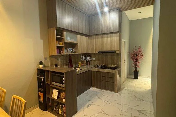 Rumah 3 Lantai Kelapa Gading Pelangi Rumah 3 Lantai Kelapa Gading Pelangi