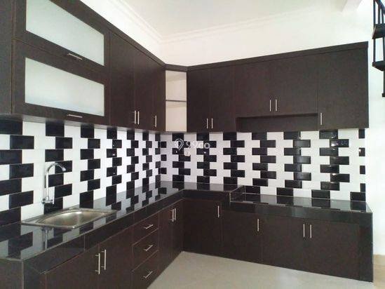 The Luxury White House with Pool at Tebet Barat The Luxury White House with Pool at Tebet Barat