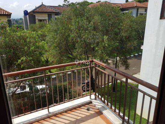 Rumah Rancamaya Nyaman Siap Huni Dekat Swimming Pool Rumah Rancamaya Nyaman Siap Huni Dekat Swimming Pool