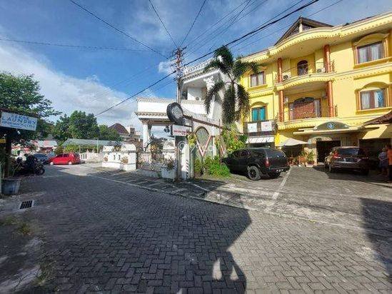 Hotel Cantik Dijual Cepat Dekat Hartono Mall Jogja Hotel Cantik Dijual Cepat Dekat Hartono Mall Jogja