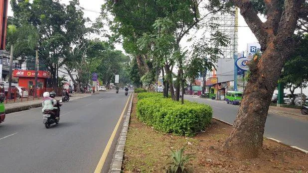 Ruko Gandeng di Jalan Raya Pajajaran Bogor Ruko Gandeng di Jalan Raya Pajajaran Bogor