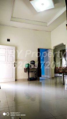 Jual Cepat Luas Bangunan 192 m2 dan Luas Tanah 842 m2 (8,4 tbk Jual Cepat Luas Bangunan 192 m2 dan Luas Tanah 842 m2 (8,4 tbk