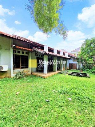 Jual Rumah Hitung Tanah Dalam Komplek Di Bintaro Jakarta Selatan. Jual Rumah Hitung Tanah Dalam Komplek Di Bintaro Jakarta Selatan.