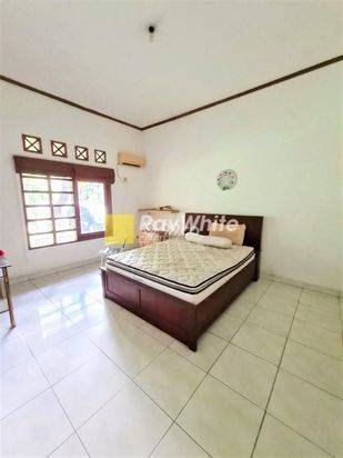 Jual Rumah Hitung Tanah Dalam Komplek Di Bintaro Jakarta Selatan. Jual Rumah Hitung Tanah Dalam Komplek Di Bintaro Jakarta Selatan.