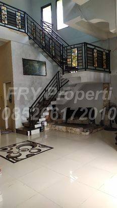 Jual Cepat Rumah Beserta Isi Rumah K. Tidur 4 K. Mandi 3 Jual Cepat Rumah Beserta Isi Rumah K. Tidur 4 K. Mandi 3