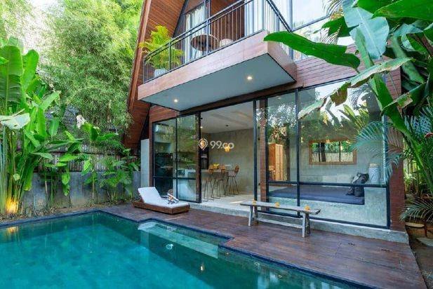 A Cozy Rustic Villa With A Tropical Garden And Private Pool In Pererenan Bali Is Available For Rent MC240 A Cozy Rustic Villa With A Tropical Garden And Private Pool In Pererenan Bali Is Available For Rent MC240