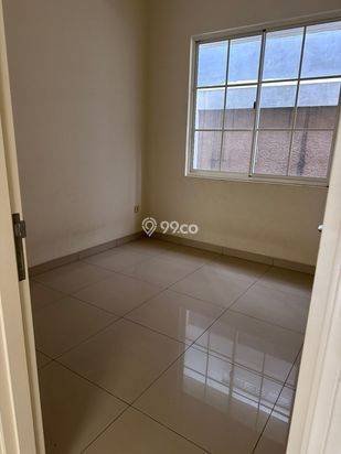 Rumah Siap Huni LT 90m² di Lokasi Strategis Green Lake City, Jakarta Barat Rumah Siap Huni LT 90m² di Lokasi Strategis Green Lake City, Jakarta Barat