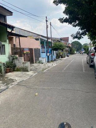 DIJUAL MENDESAK RUMAH TINGKAT, DI TENGAH KOTA DEPOK, JARAK DARI JALAN MARGONDA HANYA 1,5 KM DIJUAL MENDESAK RUMAH TINGKAT, DI TENGAH KOTA DEPOK, JARAK DARI JALAN MARGONDA HANYA 1,5 KM