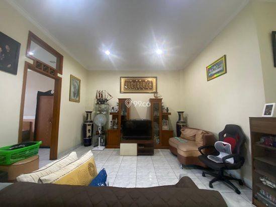 Dijual Rumah Mainroad Setraduta Raya dkt Pasteur Geger kalong Sarijadi Sukajadi Setrasari Sutami Surya Sumantri Dijual Rumah Mainroad Setraduta Raya dkt Pasteur Geger kalong Sarijadi Sukajadi Setrasari Sutami Surya Sumantri