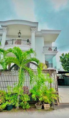 Jual Cepat! Rumah Mewah Modern di Kelapa Cengkir Timur, LT 332m² LB 269m² Jual Cepat! Rumah Mewah Modern di Kelapa Cengkir Timur, LT 332m² LB 269m²