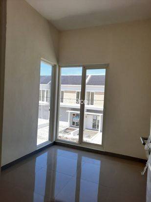 Dijual Rumah 2 Lantai Dijual Rumah 2 Lantai