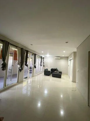 DISEWAKAN RUMAH CANTIK DI CLUSTER CENTRONIA – SENTUL CITY DISEWAKAN RUMAH CANTIK DI CLUSTER CENTRONIA – SENTUL CITY