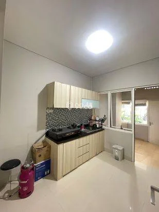 DISEWAKAN RUMAH CANTIK DI CLUSTER CENTRONIA – SENTUL CITY DISEWAKAN RUMAH CANTIK DI CLUSTER CENTRONIA – SENTUL CITY